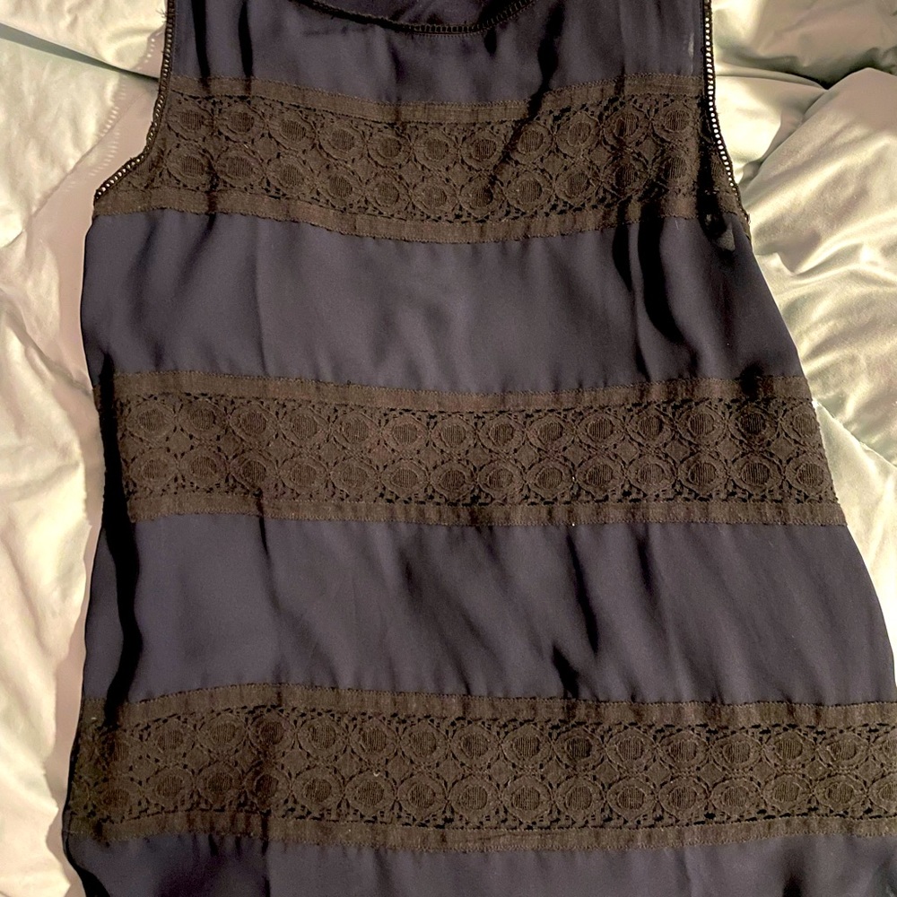 Loft sleeveless lace navy and black top